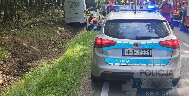 Poważny wypadek pod Siedlcami. Sześć osób rannych, lądowało LPR