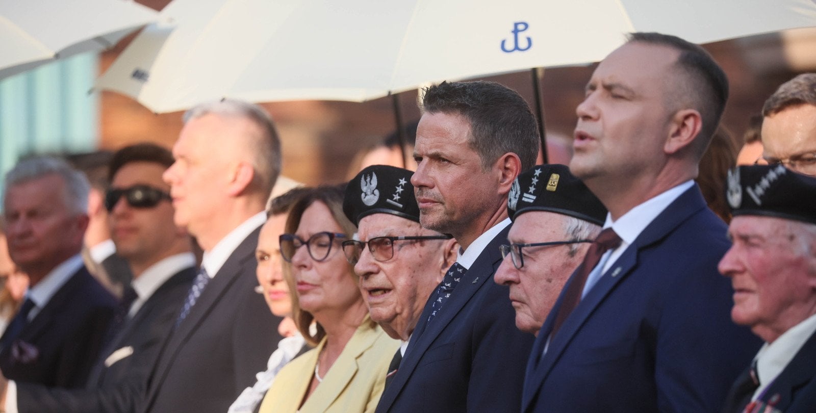 82. rocznica Powstania Warszawskiego. Rozpoczęła się uroczysta msza wraz z Apelem Pamięci