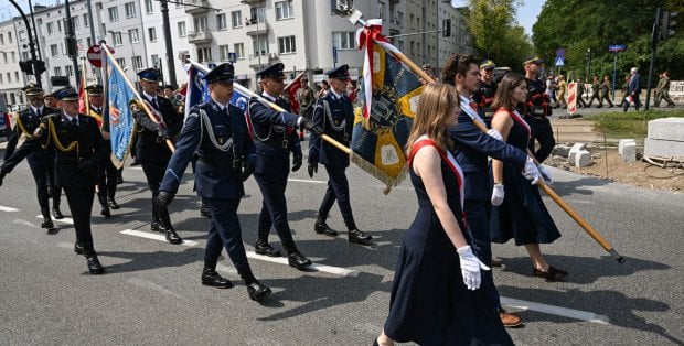 Oddali cześć Powstańcom Warszawskim. Marsz Mokotowa przeszedł przez dzielnicę