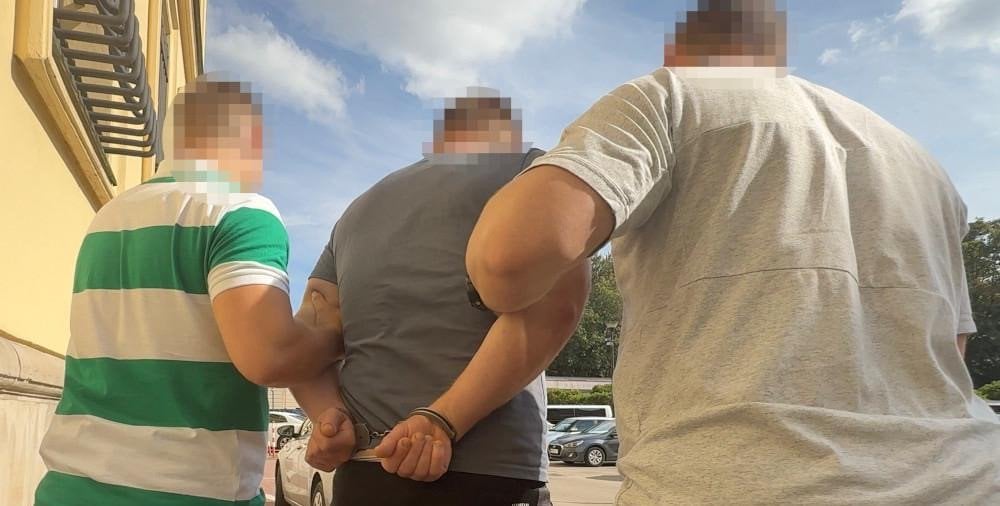 Ciało kobiety w mieszkaniu w Warszawie. Zatrzymany 32-latek