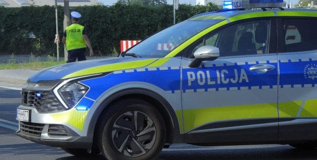 Śmiertelny wypadek pod Otwockiem. Utrudnienia na DK 50