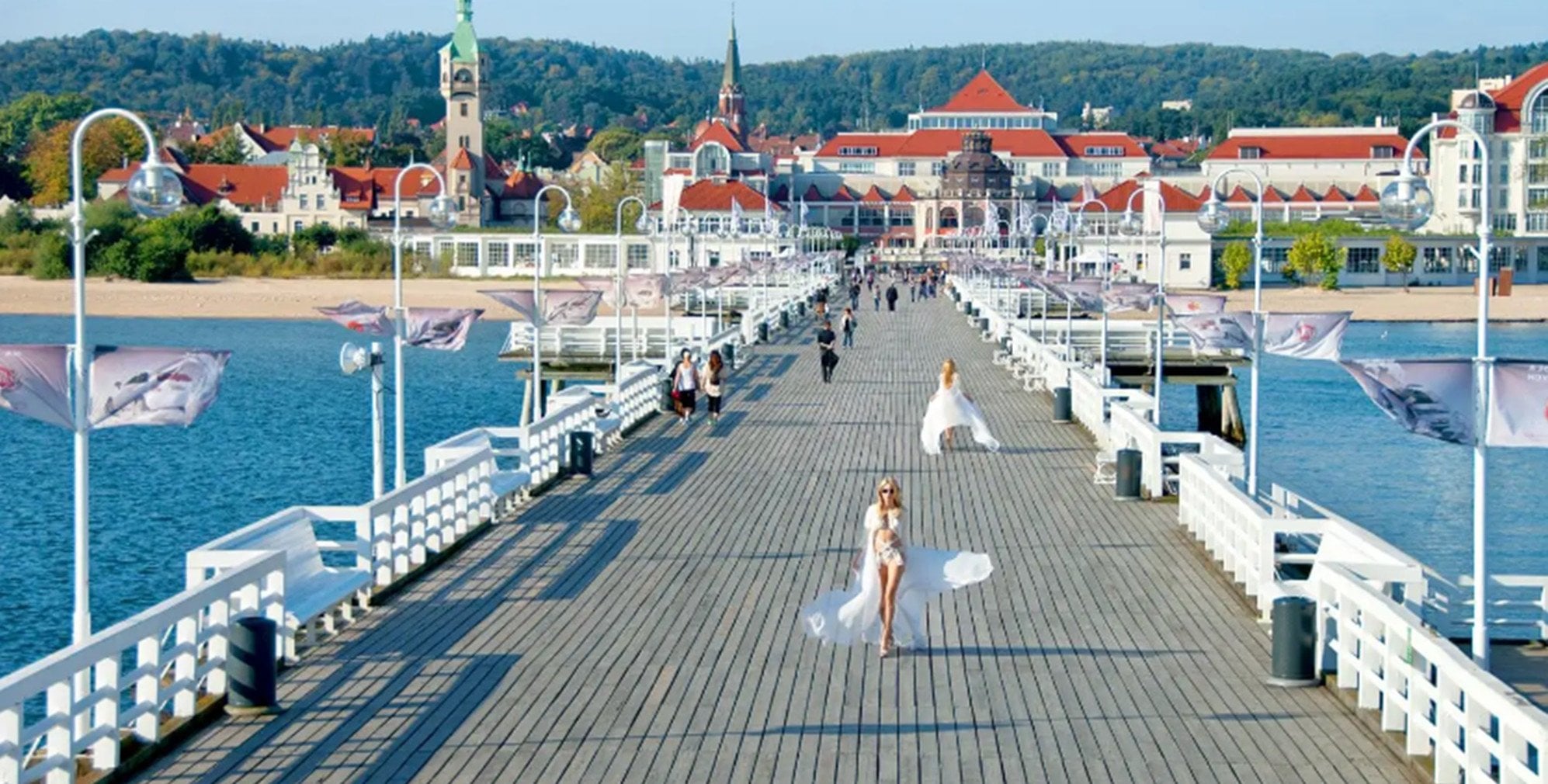 Najdłuższe molo w Europie i niezwykły hotel. To symbole Sopotu