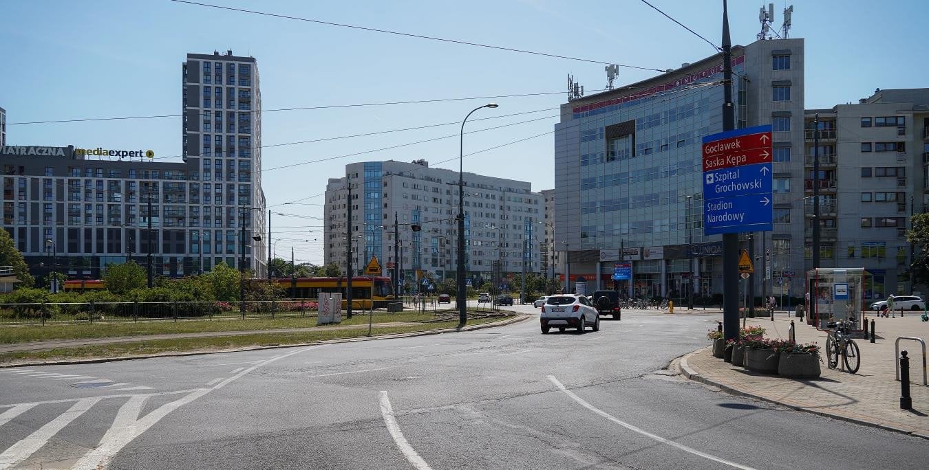 Kierowcy na objazdach, autobusy zmienią trasy. Uwaga na utrudnienia w okolicy Ronda Wiatraczna