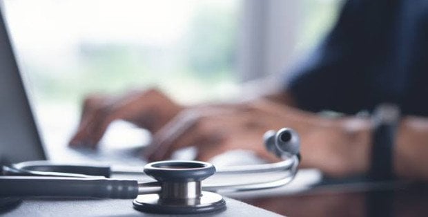 Wyciek danych z MyDr. Miliony Polaków wciąż czekają na informacje