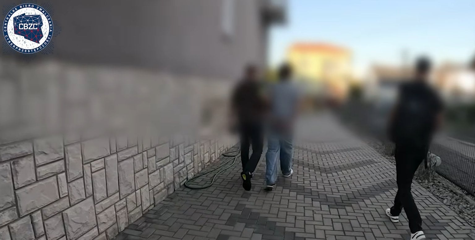 Planował zamach terrorystyczny na polskich polityków. 23-latek w rękach policji