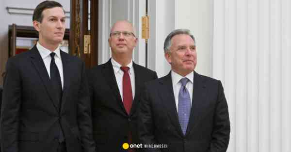 The erstwhile  ambassador to the US harshly criticized Trump's envoys. "A bizarre delegation"