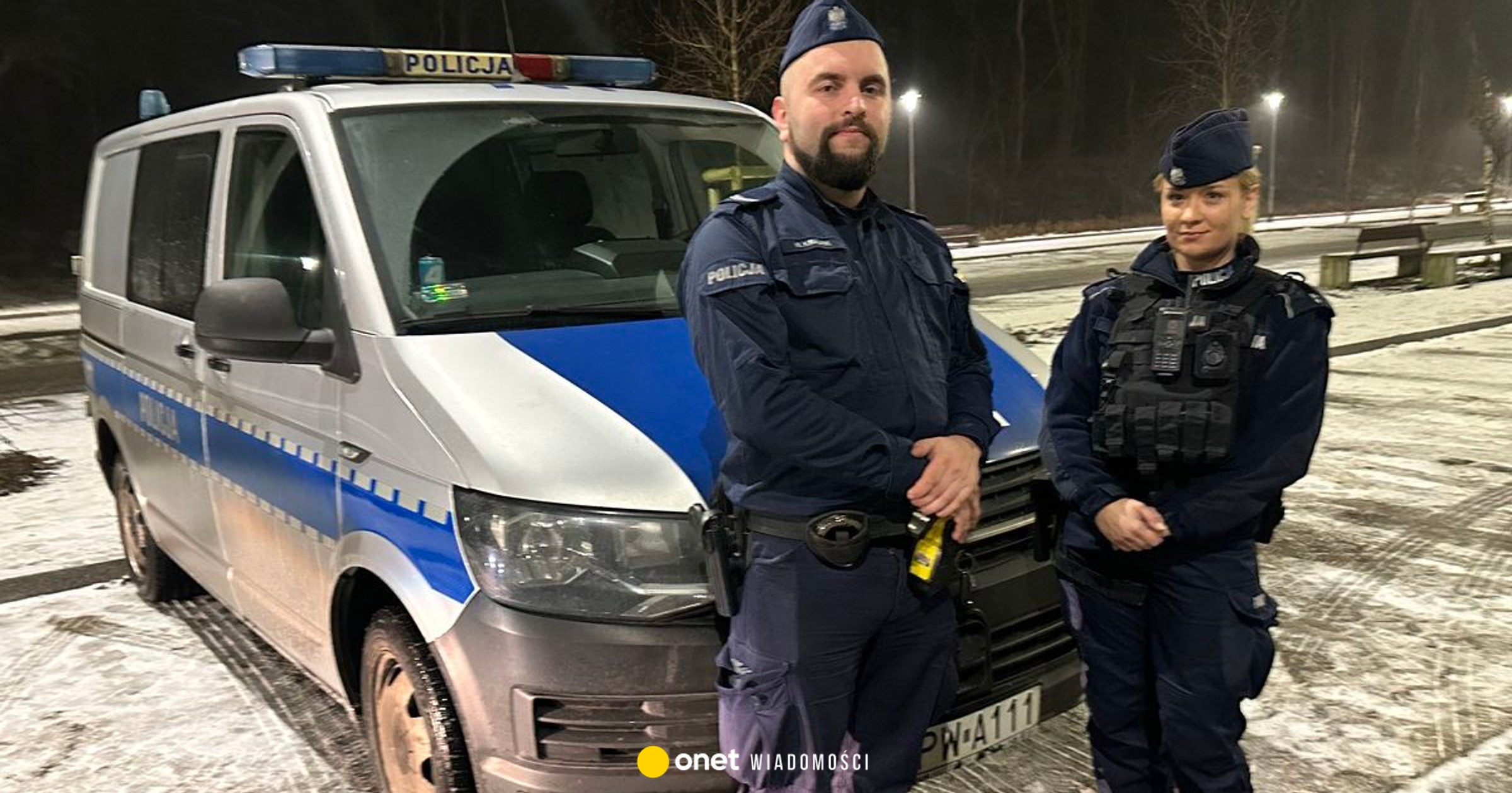 Policjanci ze Szczecina uratowali 16-latkę na moście. Decydowały sekundy