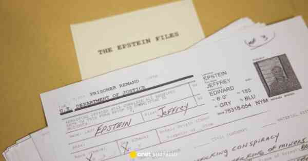 Francuski dyplomata „wymieniał poufne maile” z Jeffreyem Epsteinem? Sprawa w prokuraturze