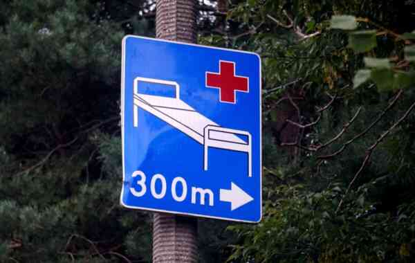 Pielęgniarki w centrum afery? Nowe ustalenia ws. neurochirurgów