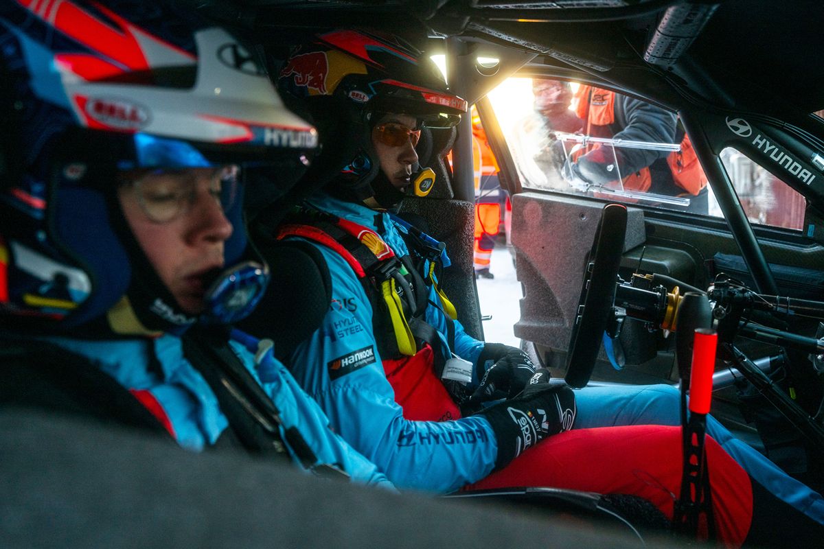 Thierry Neuville zaniepokojony przyszłością WRC. „Nie jestem przekonany”