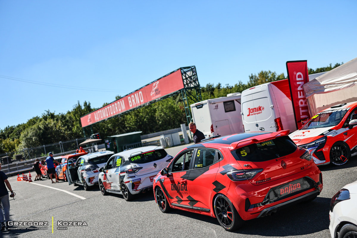 Polska siła w Clio Cup Bohemia 2026