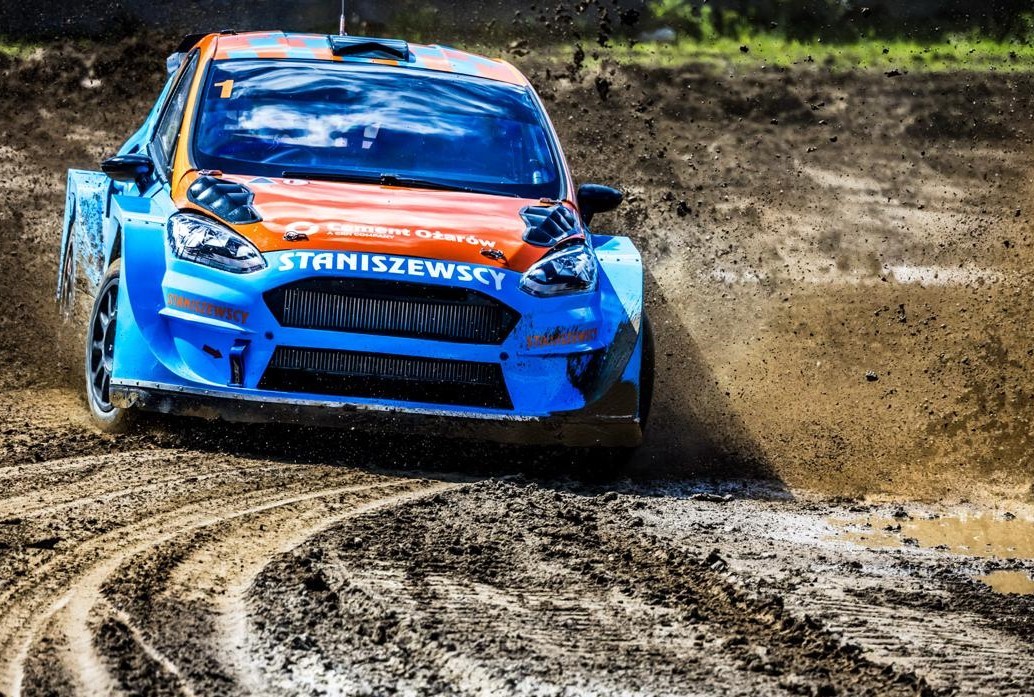Zbigniew Staniszewski wygrał III rundę FIA CEZ rallycross w Sedlcanach