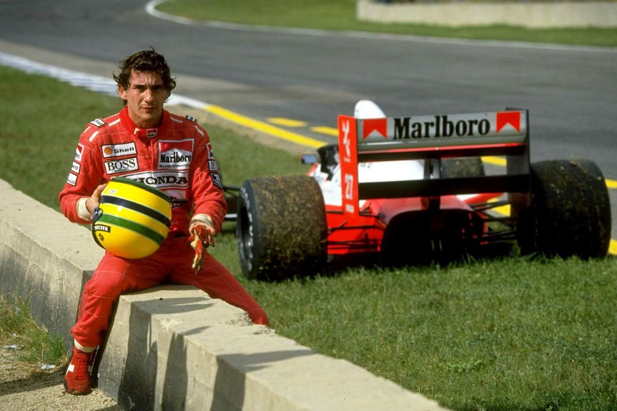 Kask Ayrtona Senny sprzedany za pół miliona funtów. Cena ponad czterokrotnie przekroczyła szacunki