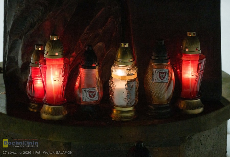 Międzynarodowy Dzień Pamięci o Ofiarach Holokaustu. W Bochni zapalono znicze – ZDJĘCIA