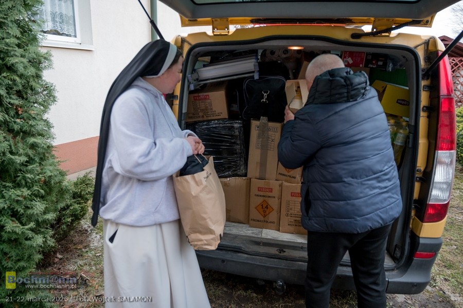 Pół tony pomocy z Bochni trafiło do Czortkowa. Wsparcie dla Polaków na Ukrainie – ZDJĘCIA