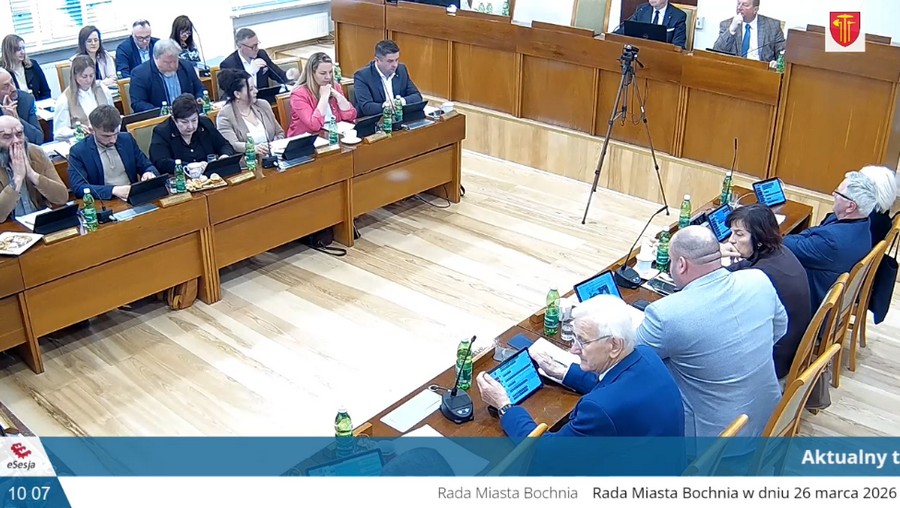 Bochnia. O gospodarce odpadami na sesji. Nowy system to oszczędność kosztów czy ukryte ryzyko? – RELACJA Z SESJI