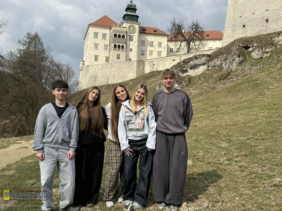 Bochnia. Uczniowie „odłączają się” od ekranów. Projekt, który zachęca do prawdziwych relacji