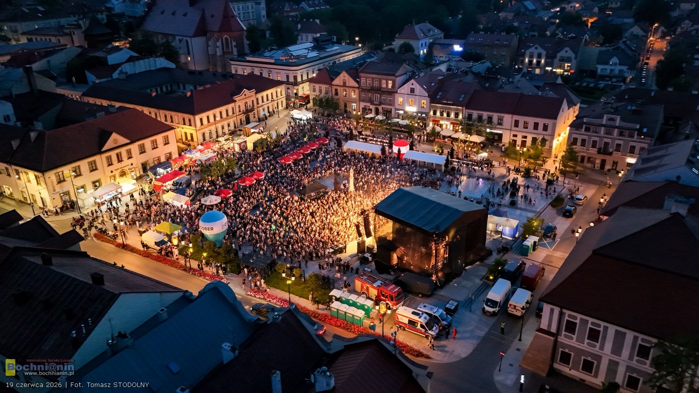 Dni Bochni 2026: Koncert T.LOVE oraz dyskoteka na Rynku – ZDJĘCIA