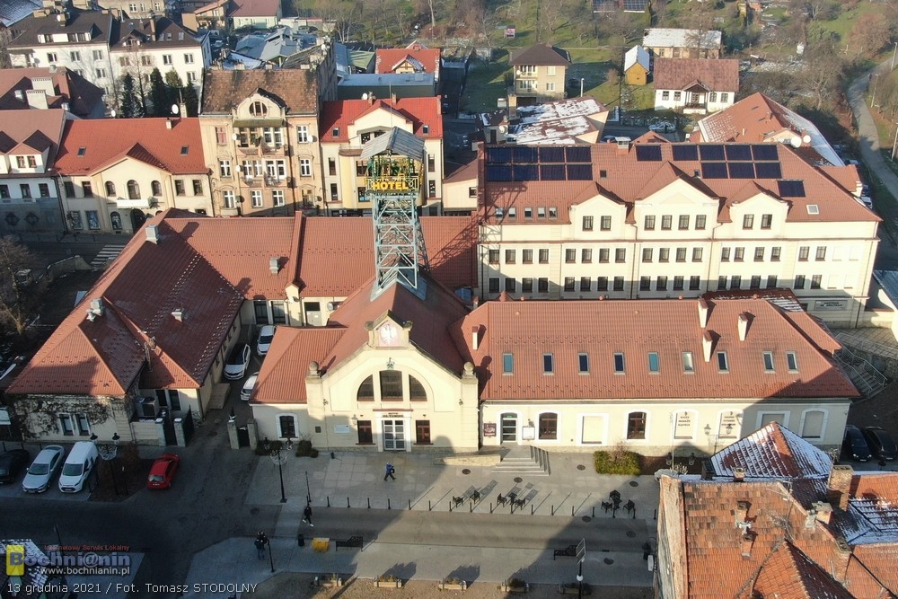 🔸 Hotel Sutoris w Bochni wraca w nowej odsłonie. Nowi właściciele, odnowione wnętrza i pełna transparentność wobec gości
