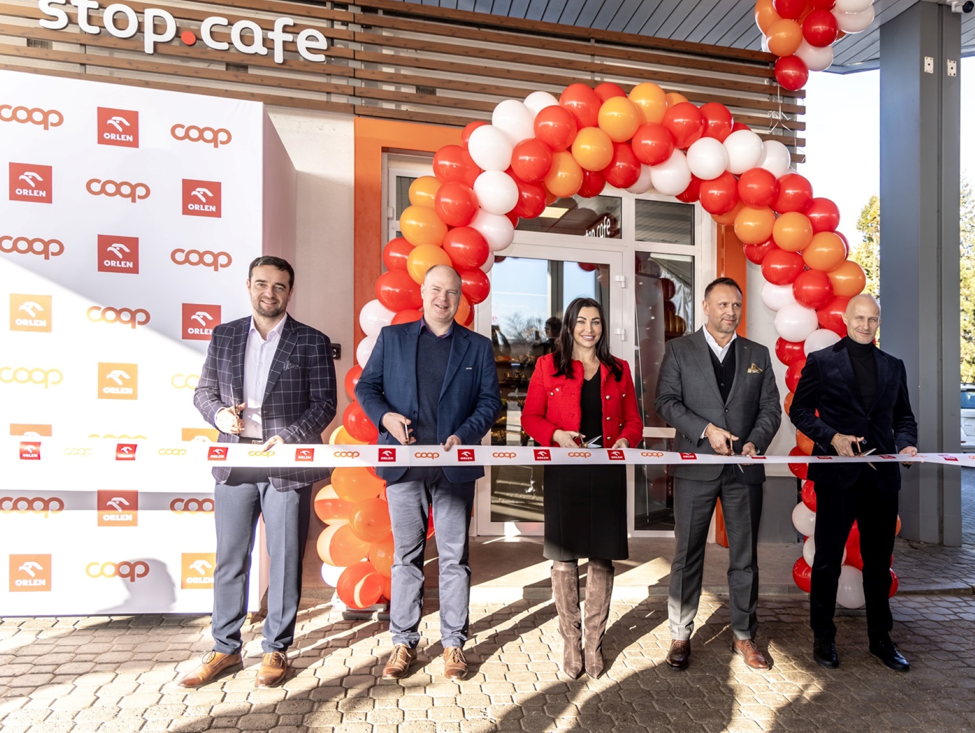 Automatyzacja i cyfrowi asystenci. ORLEN eksperymentuje z formatem bezobsługowym w Czechach