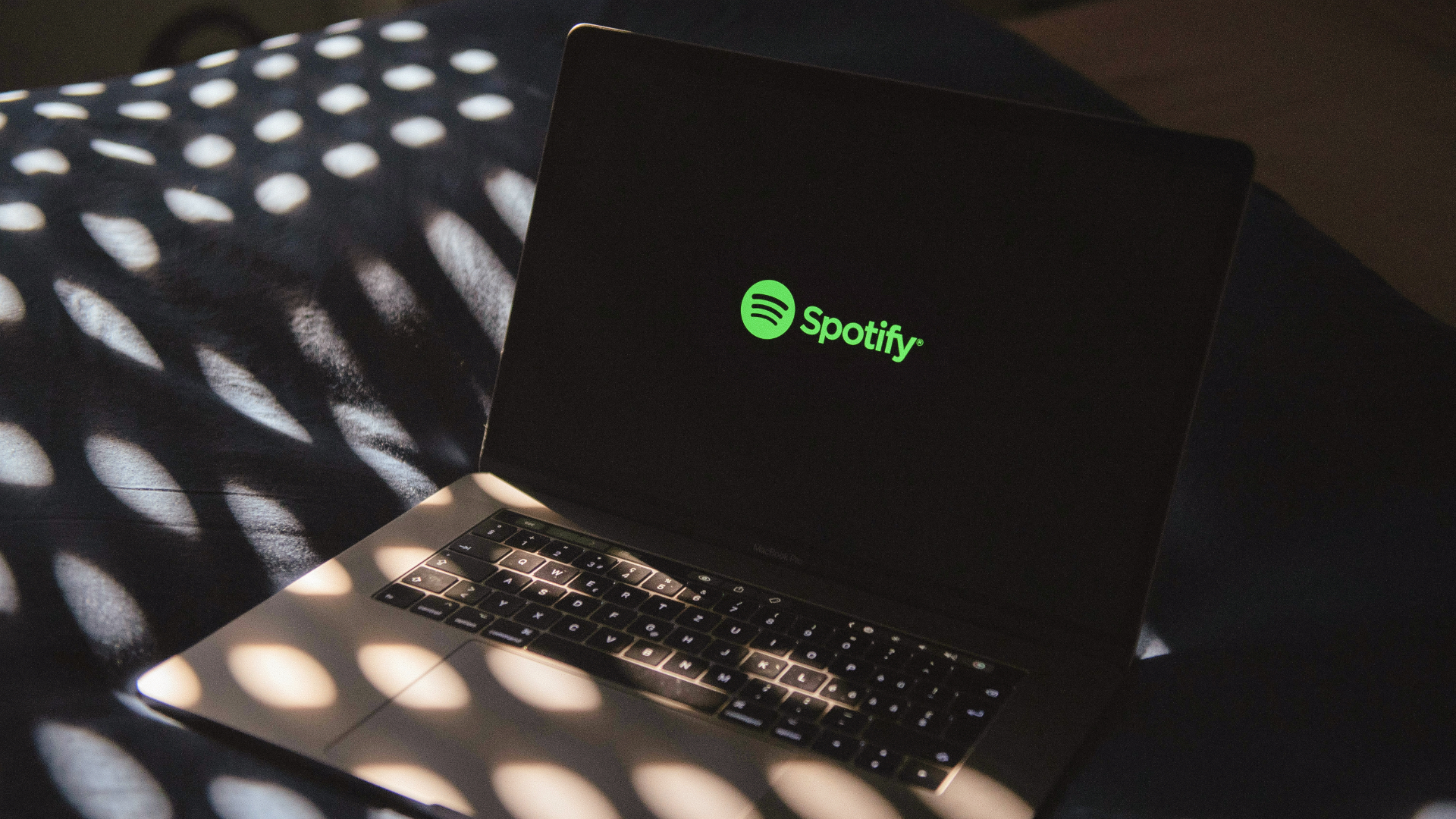 Rewolucja w Spotify. Programiści nie napisali linii kodu od grudnia