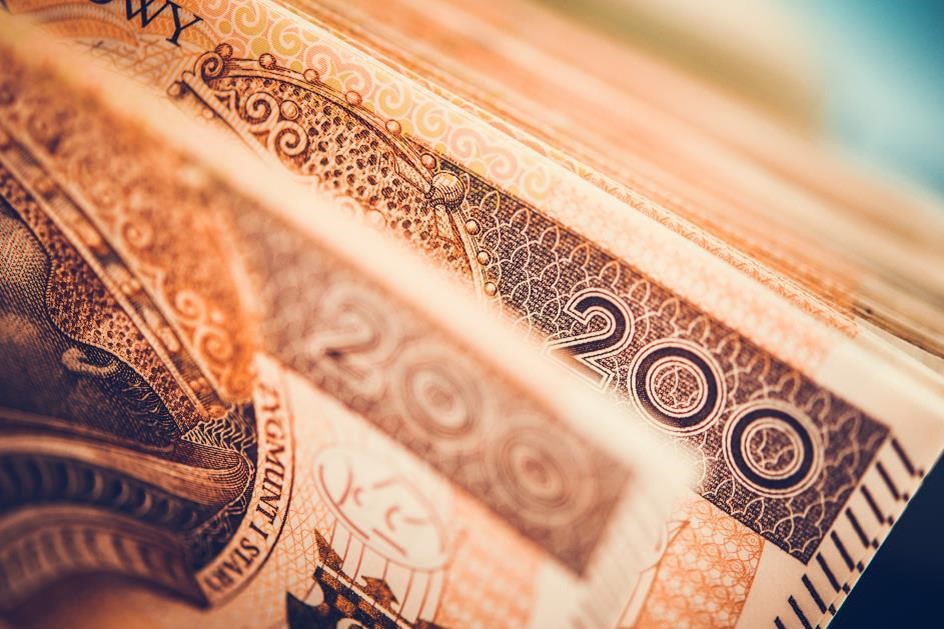 Czy złoty straci na sile? Geopolityczny sztorm uderza w PLN