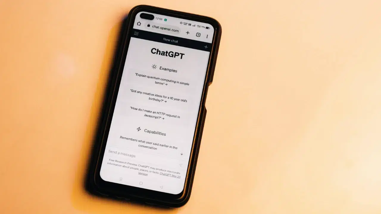 SoftBank pożycza 40 mld dolarów na inwestycje w OpenAI