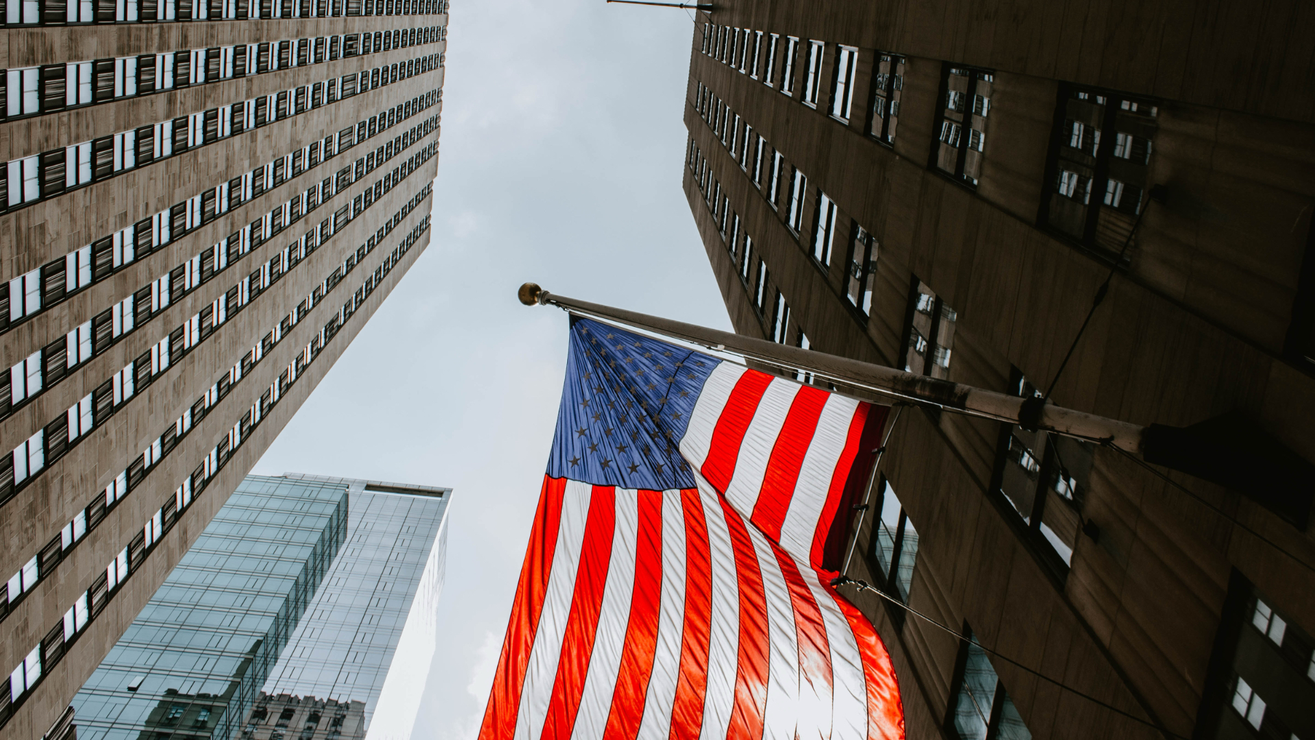 Anthropic negocjuje z rządem Trumpa w sprawie modelu Mythos