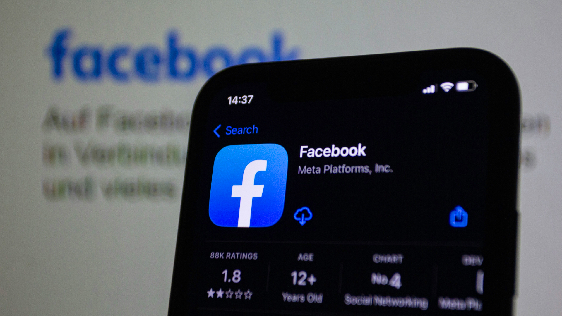 Zuckerberg: Meta popełniła błędy przy wdrażaniu AI