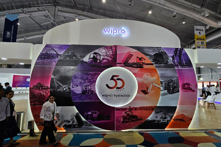 „Hydrauliczny biznes” giganta