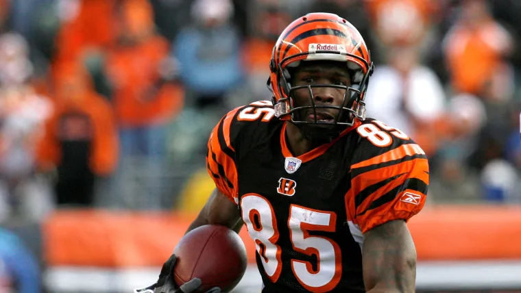 Chad Johnson żartobliwie krytykuje Eagles w związku z zatrudnieniem Justina Grasso przez OC