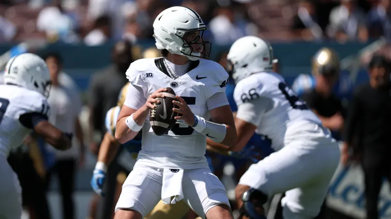 Ocena najlepszych i najgorszych treningów QB w drużynie NFL Vinniego Iyera