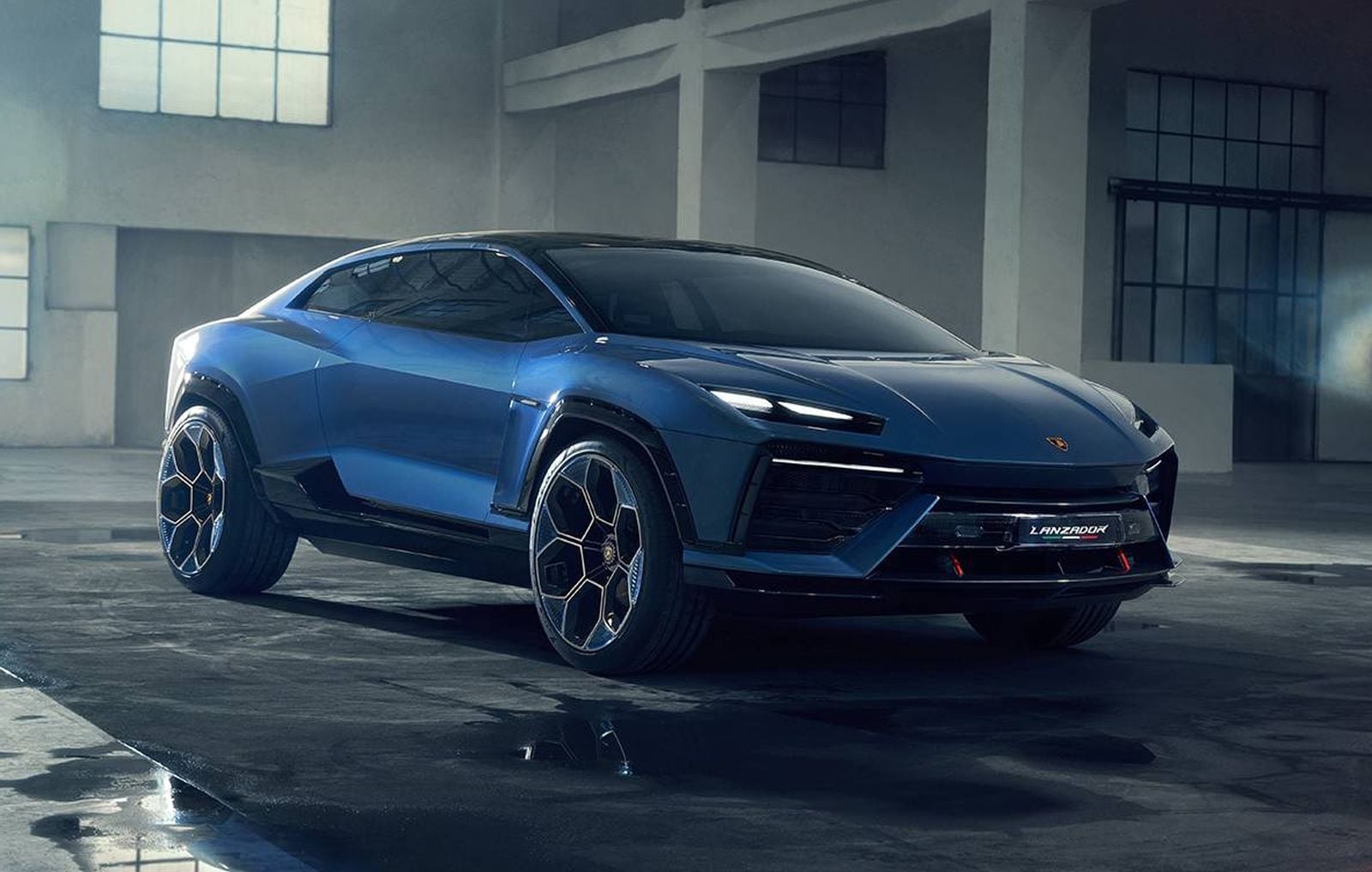 Lamborghini rezygnuje z elektryka. Czy supersamochody na prąd to jednak ślepa uliczka?