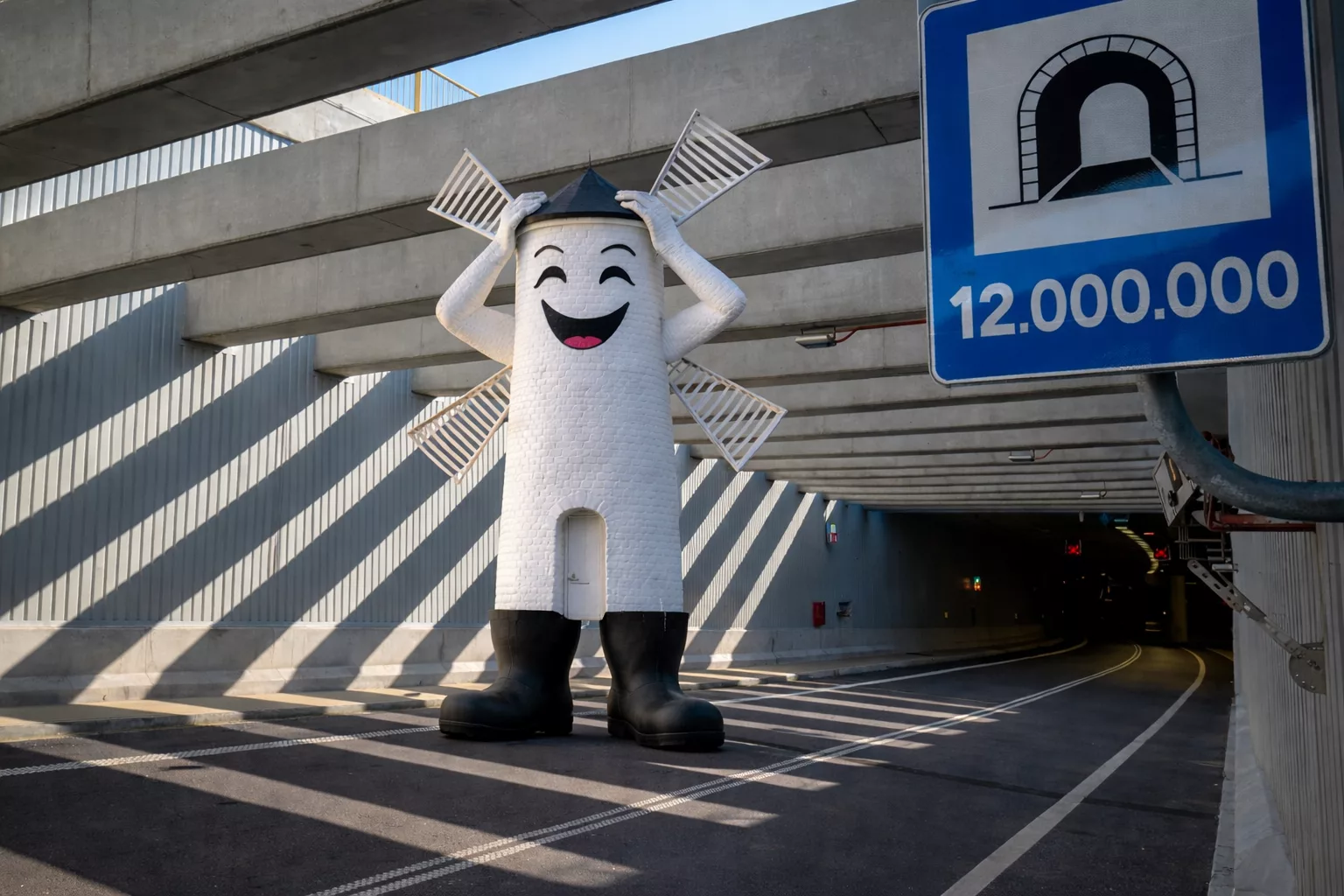 Tunel w Świnoujściu bez utrudnień. Odwołano nocny ruch wahadłowy