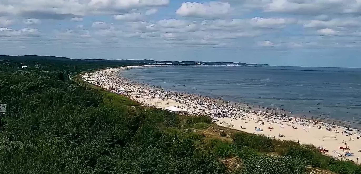 Lato wróciło do Świnoujścia! Tłumy na plaży i ponad trzydzieści stopni w słońcu