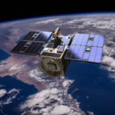 AI pożera tyle energii, iż giganci patrzą w niebo. Rozmowy Google i SpaceX pokazują skalę problemu