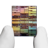 IBM pokazuje technologię 0,7 nm z architekturą Nanostack. Pionowe układanie tranzystorów do skalowania po 2 nm