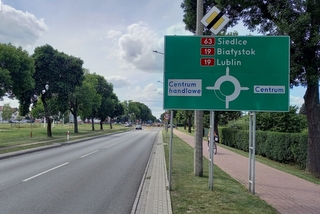 Spacerkiem po Radzyniu - rondo Jana Pawła II