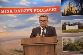 Jednogłośne absolutorium i wotum zaufania dla Wójta Gminy Radzyń Podlaski